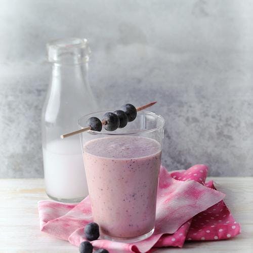 Smoothie aux baies rouges 