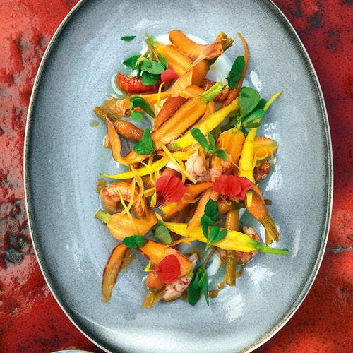 Écrevisses sauvages de Camargue, carottes en jus de curcuma 