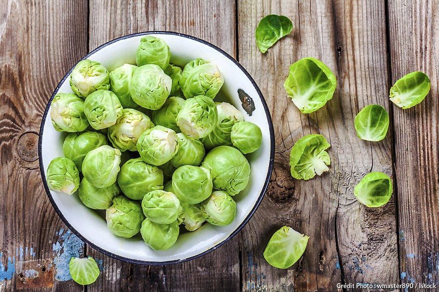 Choux de bruxelles à la poêle : recette facile | Régal