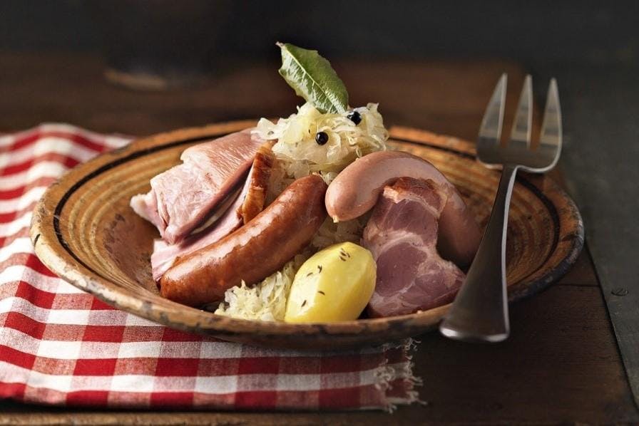 Choucroute Alsacienne : Recette ⋆ Ingrédients ⋆ Origine | Régal