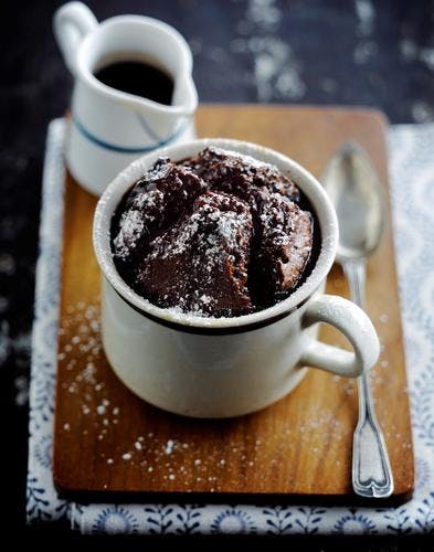 Mug cake au chocolat et café