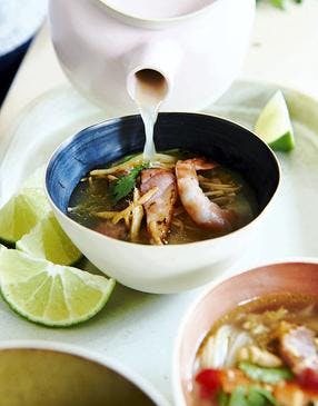 Soupe thaï crevettes-gingembre