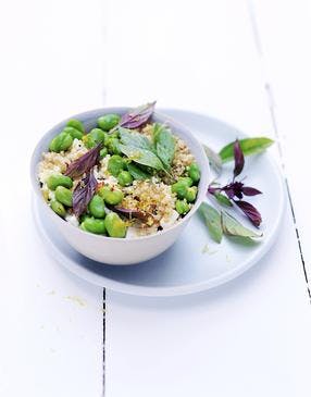 Salade de quinoa feta et fèves