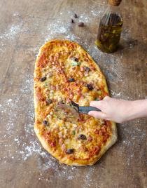 Pizza jambon - fromages