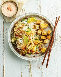 Salade asiatique au tofu grillé