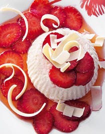 Carpaccio de fraises au chocolat blanc
