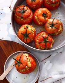 Tomates au four farcies au risotto