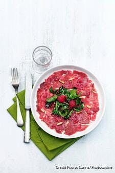 Carpaccio de boeuf au vinaigre de framboise