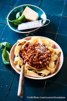 Papardelle à la sauce bolognaise veggie