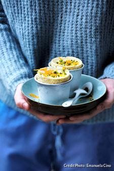 Soufflés glacés à l'orange et aux pistaches