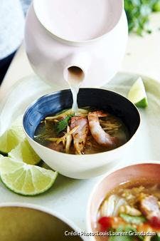 Soupe thaï aux crevettes et gingembre