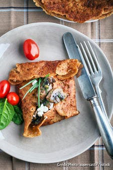 Crêpe aux champignons et au fromage