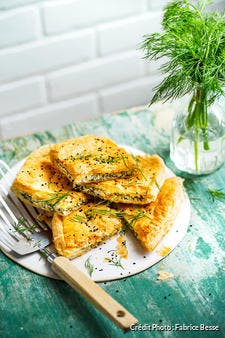 Tourte börek au fromage et aux herbes