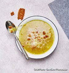 Soupe à l’oignon, au parmesan et spéculoos