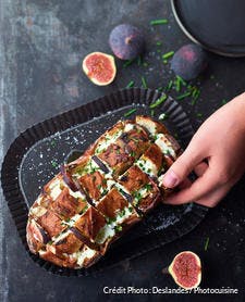 Pain hérisson au fromage de chèvre et à la figue